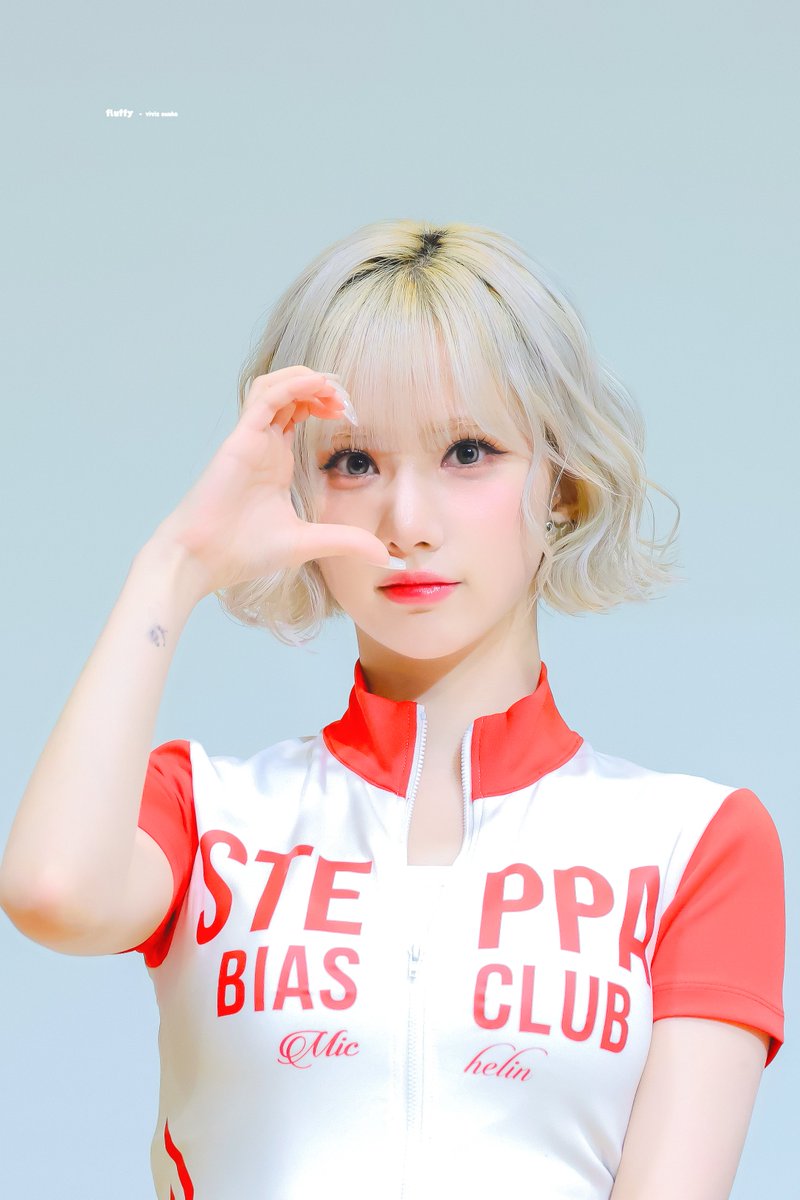fluffy_eb's tweet image. 250725 #비비지 #VIVIZ #은하 #EUNHA
