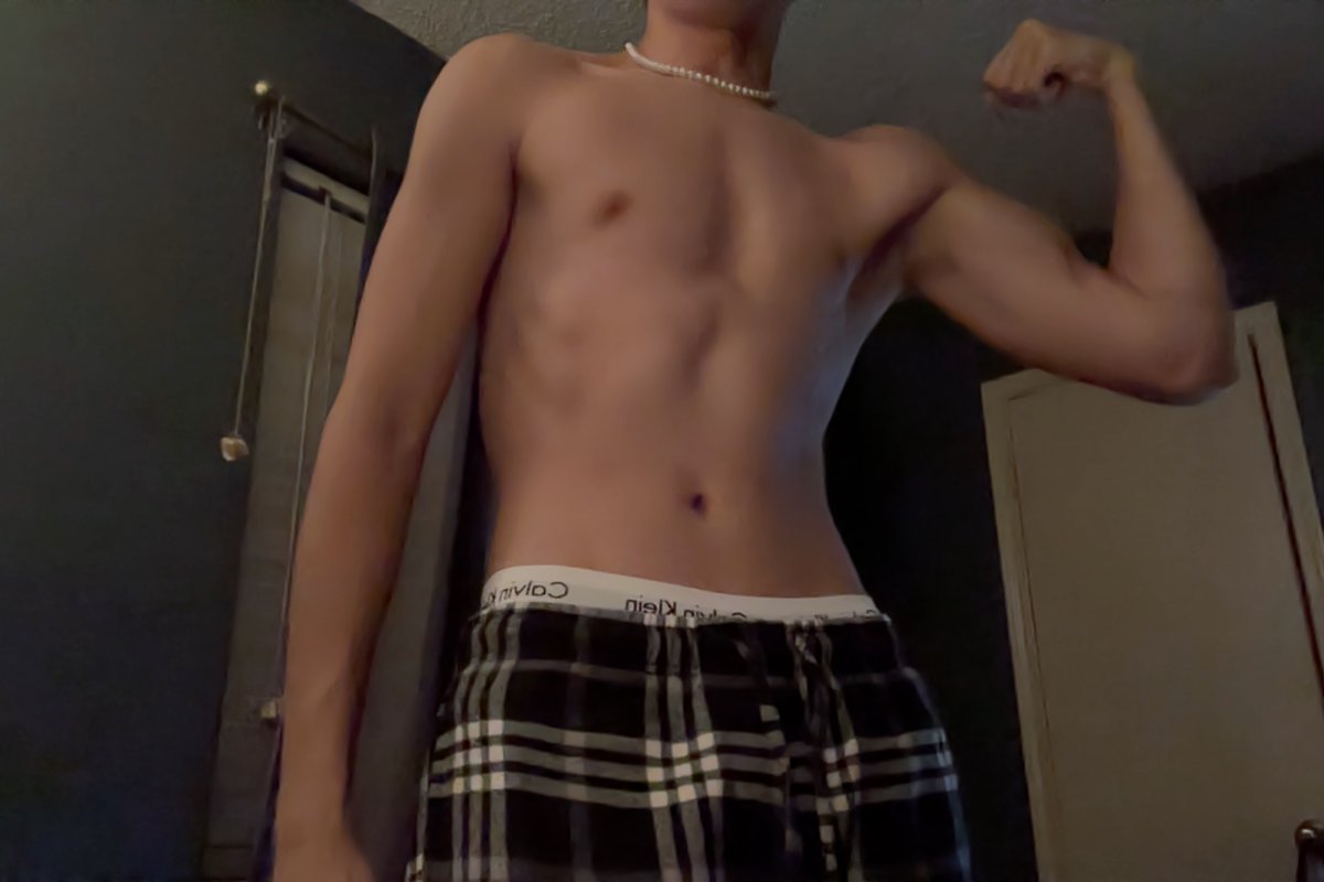 AlexCheto05's tweet image. shot the craziest nutting video before this