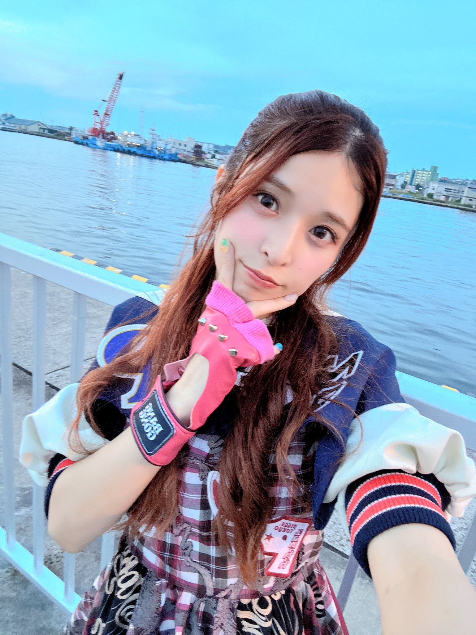 M*r様 【L】PIGGS SUPERBAD メンバーフォトTee プー・ルイ 数量限定価格!! L】PIGGS プー・ルイ メンバーフォトTee