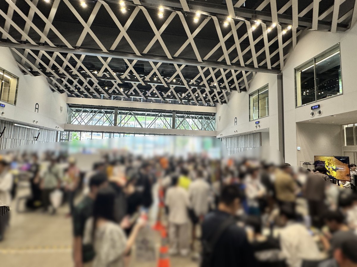今日は東京たま未来メッセージで京王電鉄さんのeスポーツ祭り〜夏の陣〜！！！
スト6にポケモンにとコミュニティがブースを出して集まる文化祭みたいなイベント！
どんどん人が増えてすごい…！！