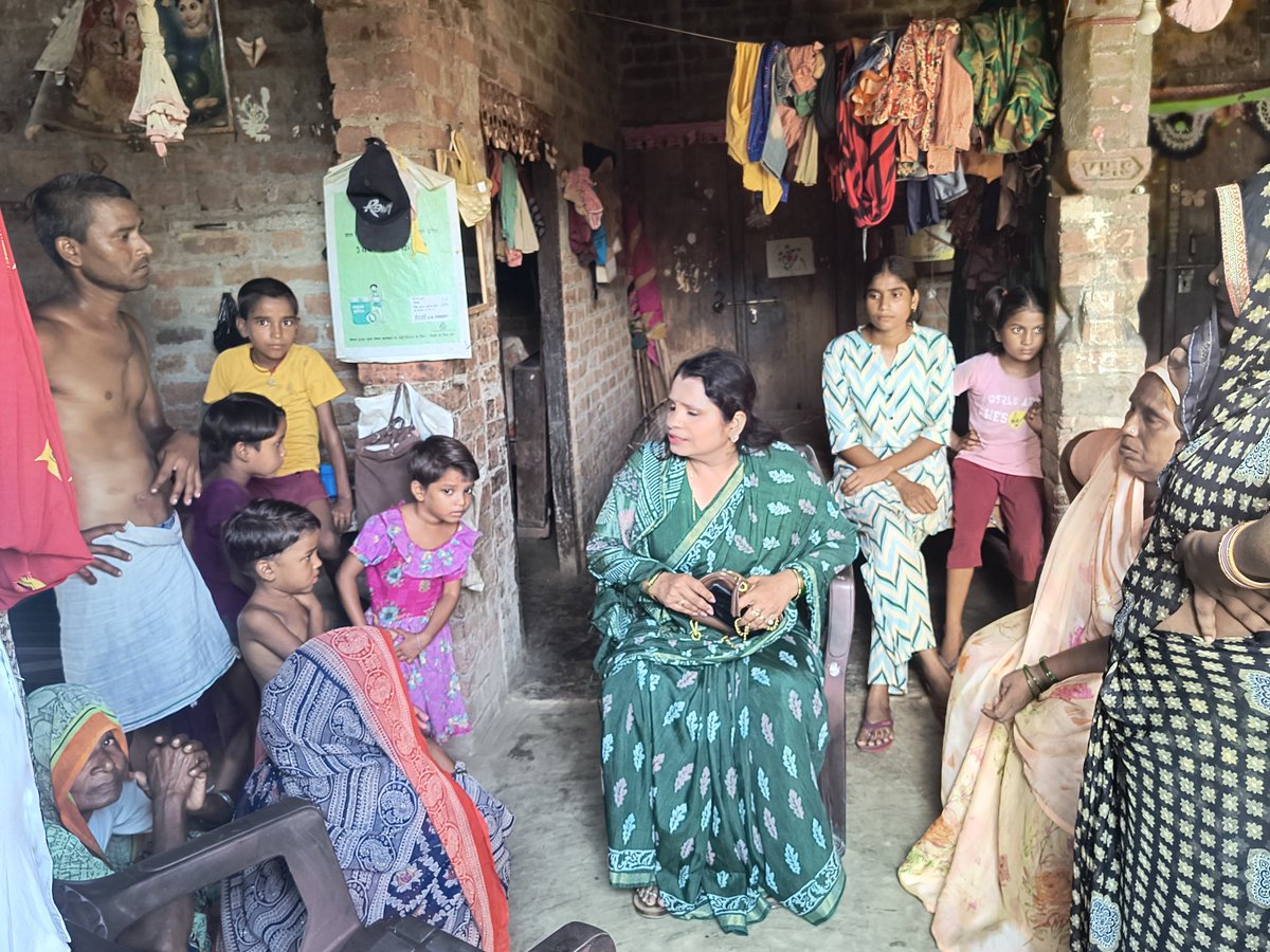 क्षेत्र भ्रमण कर अपने लोगो के सुख दुख में शामिल हुई।

#जलालाबाद #विधानसभा