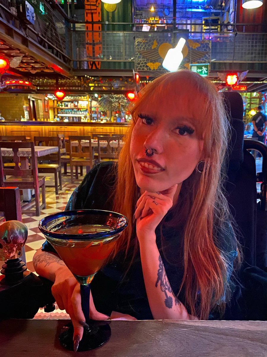 AidmarMermaid's tweet image. I love a cute, fancy cocktail (she’s strong, though)