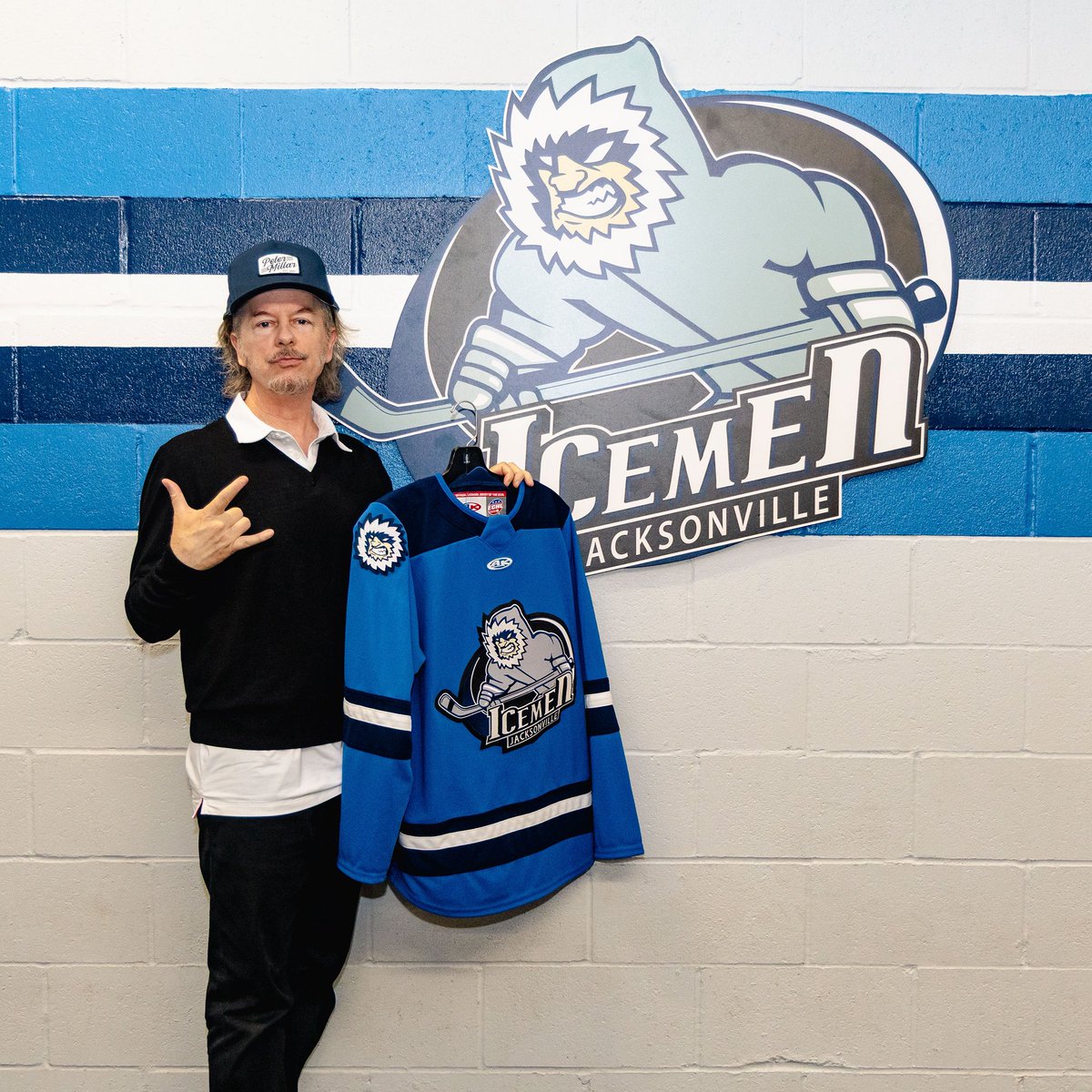 JaxIcemen's tweet image. Thank you David Spade for headlining our Jacksonville Hall of Fame Gala!