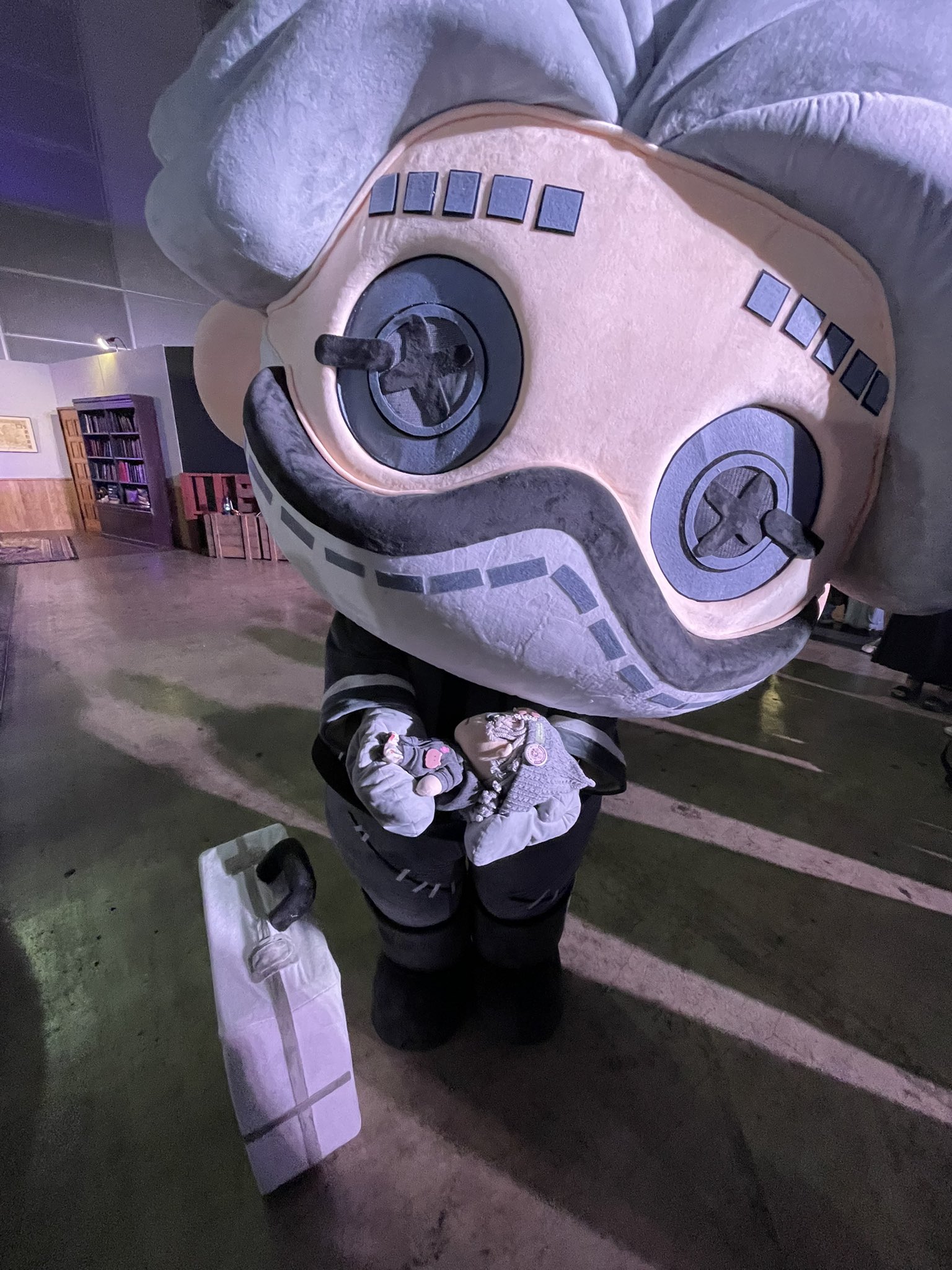瑠璃@次大阪 on X: 