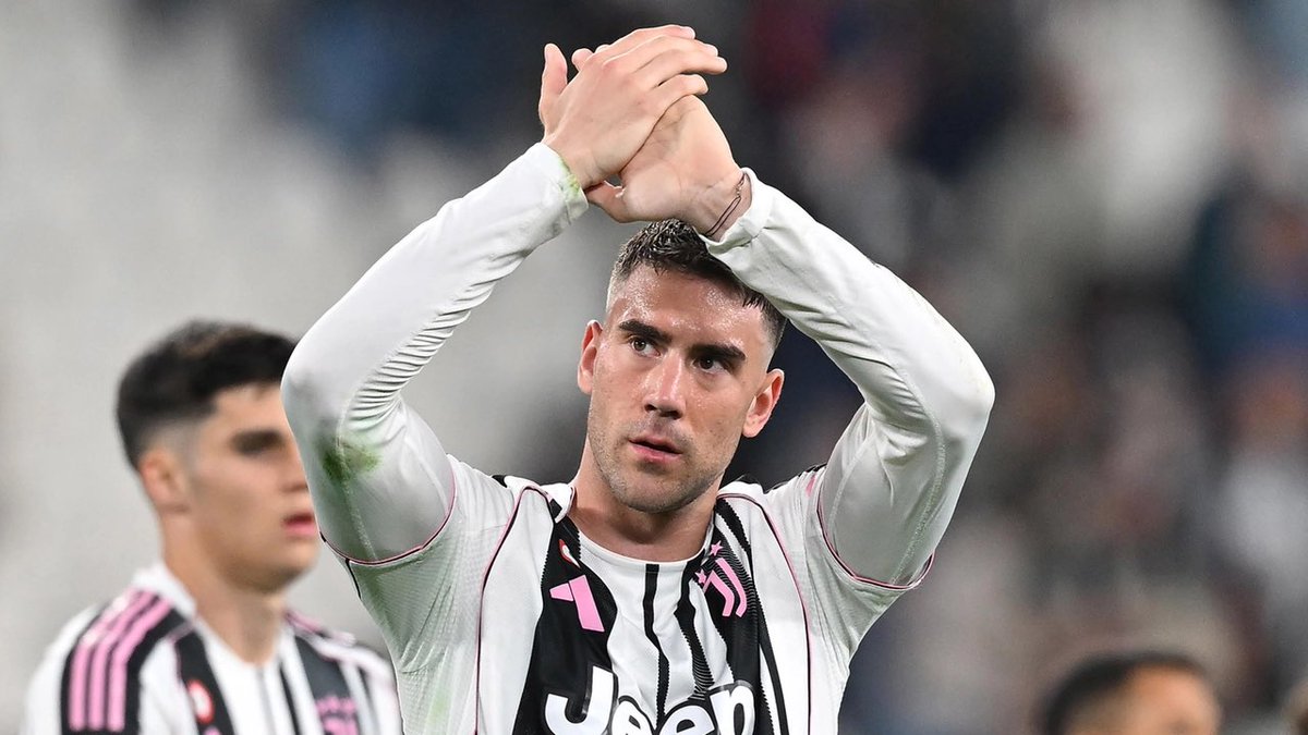 juventus_Report's tweet photo. Il #Milan é interessato a Dusan #Vlahovic
Ci sono stati ulteriori contatti fra i rossoneri e l’agente del serbo,
Si cerca una soluzione per l’ingaggio dell’attaccante che percepisce al momento 12mln.
Fonte:#Matteomoretto #Fabrizioromano yt https://t.co/ik6wK2YdEK
