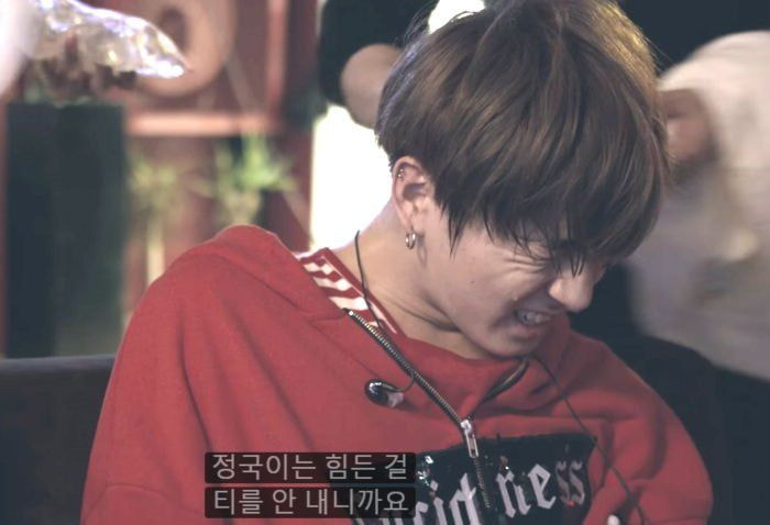 mandarinpeach_'s tweet image. 정국이가주인공일수밖에없는이유