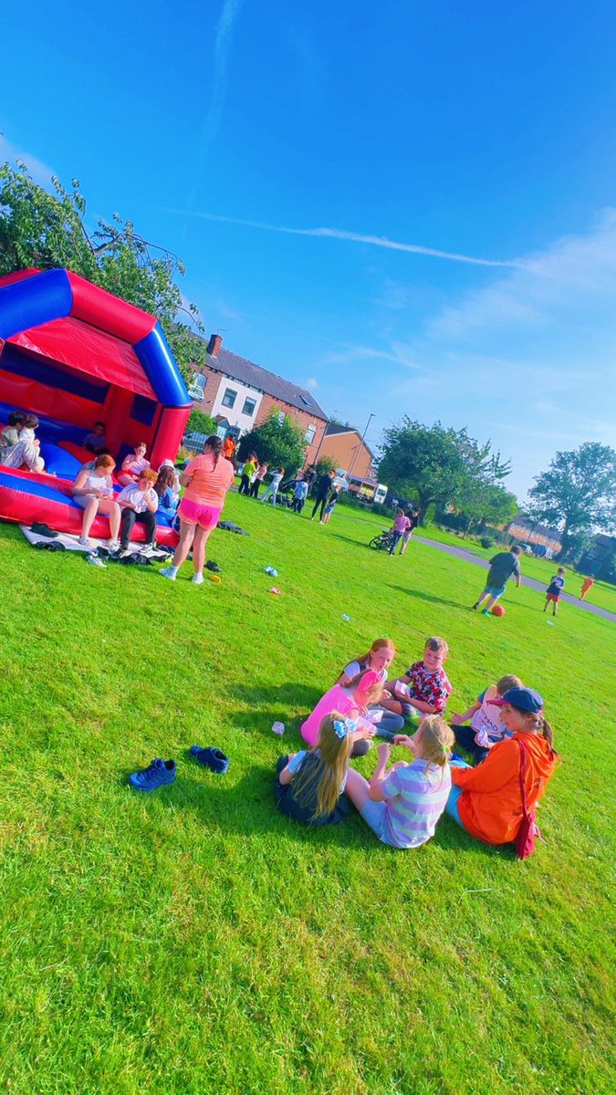 Dimobi Trust (@trustdimobi) on Twitter photo We had a wonderful afternoon at Gaskell Park, Newton Heath. The turnout was fantastic, with fun activities enjoyed by all. <a href="/CllrJulieReid/">Julie Reid</a> <a href="/RuthDenton16/">Ruth Denton</a> <a href="/garrybridges6/">garry bridges</a> <a href="/ManCityCouncil/">Manchester City Council</a> <a href="/JonAtkin/">Jon Atkin</a> We had a wonderful afternoon at Gaskell Park, Newton Heath. The turnout was fantastic, with fun activities enjoyed by all. <a href="/CllrJulieReid/">Julie Reid</a> <a href="/RuthDenton16/">Ruth Denton</a> <a href="/garrybridges6/">garry bridges</a> <a href="/ManCityCouncil/">Manchester City Council</a> <a href="/JonAtkin/">Jon Atkin</a>
