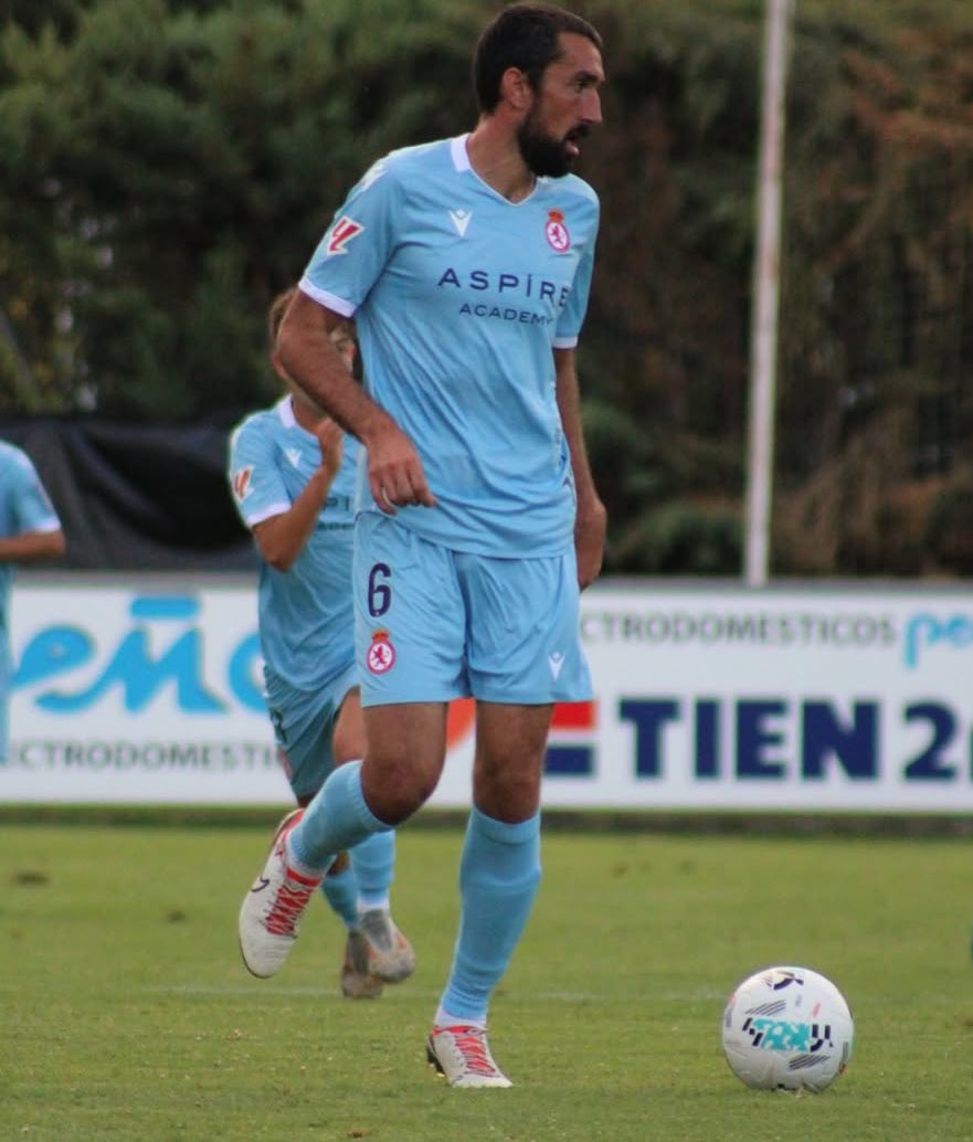 ⚪️🔴

🇪🇸 كشف نادي ديبورتيفا ليونيسا الأسباني الصاعد لدوري La Liga 2 عن طقمه الأساسي ، الاحتياطي و الرابع لموسم 25/26 من macron