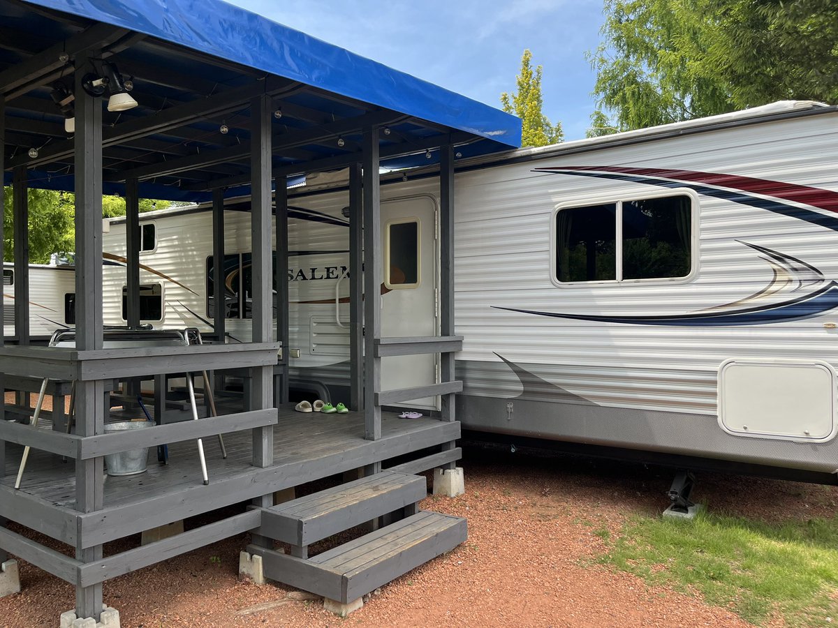 ikadamooon's tweet photo. 夏の1発目のレジャーはトレーラーハウスでキャンプ🏕️ https://t.co/xP6spvnCv9