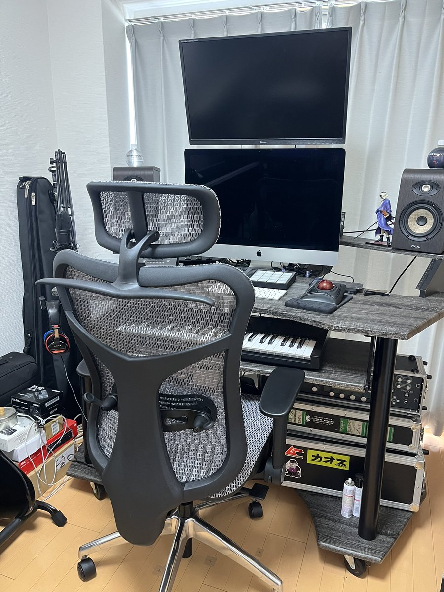 ryosuke_3710's tweet image. my new gear…
WaveboneのスタジオチェアViking!
限定グレーカラー!
やっぱり竿隊としては、アームレストが折り畳めるのが僕の中では必須なのでピッタリのチェアです!
デスクとの相性も抜群!
SMITHSさんが日本入荷して最速で届けてくれました〜!
いつも迅速で丁寧な対応ありがとうございます👏✨