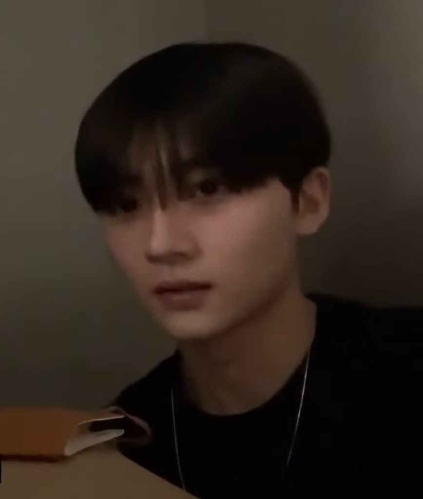 poooomu2's tweet image. (띨롱)
어서오세요 맥도날드입니다.

                                                   ...저기.. 저 해피밀 먹엇는데
                                               아직도 슬퍼요.. 이거 왜이래요...

예?