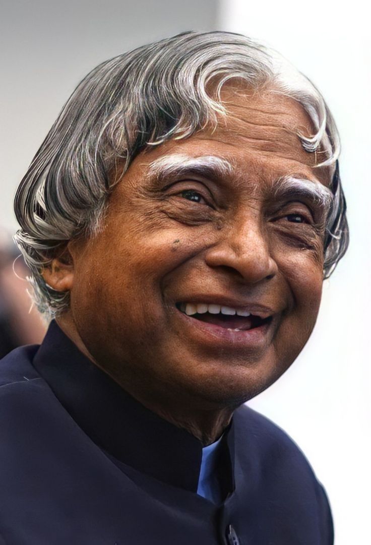 Ipriyalbhardwaj's tweet image. भारत को महानता की ऊँचाइयों तक ले जाने वाले &apos;मिसाइल मैन&apos; डॉ. ए.पी.जे. अब्दुल कलाम जी को पुण्यतिथि पर कोटिशः नमन।
उनकी सादगी, वैज्ञानिक दृष्टि और राष्ट्रप्रेम आने वाली पीढ़ियों के लिए सतत् प्रेरणा है।