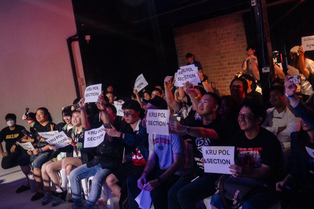 isaysci's tweet image. “KRU POL SECTION”
Things that I never thought it would happen, just happened.
Thank you all. I’m so grateful for you all.
まさかこんなことが起こるなんて、夢にも思わなかった。
本当にありがとう。心から感謝しています。
#setupth #มวยปล้ำไทย