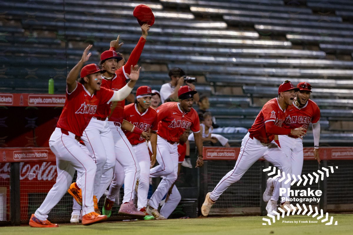 phrakephoto's tweet image. ACL Angels advance to the ACL finals they will face off against the ACL Giants @angels
#angels #LAAngels #angelsbaseball #GoHalos #VamosHalos #halos #thehaloway #repthehalo
@AngelsMiLB @_HaloLife @BeyondTheHalo
#ACL #ArizonaComplexLeague