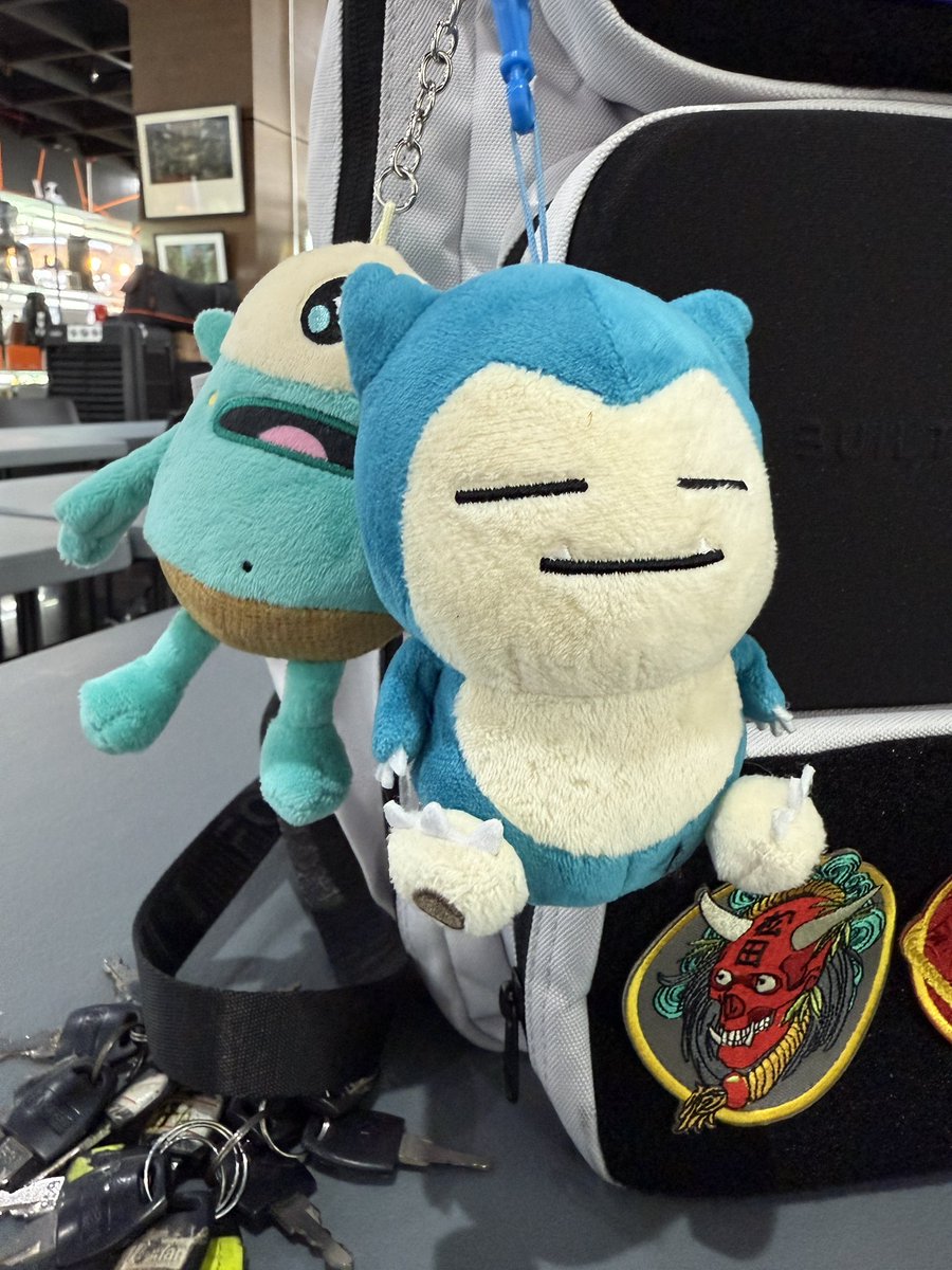 carloople's tweet image. To echo @matt_iwnl , #fabtcg needs merch like this, hahaha.