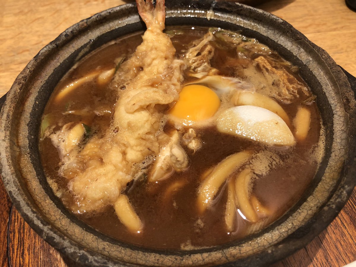 エンベッカ、馬体は減らして欲しくなかったですが、それでもパドックの雰囲気は悪くなかったと思います。ゲートも五分でしたが、上手くいかず7着…
また次走に期待したいと思います。
暑いですが、久しぶりに味噌煮込みうどんをいただきました☺️
