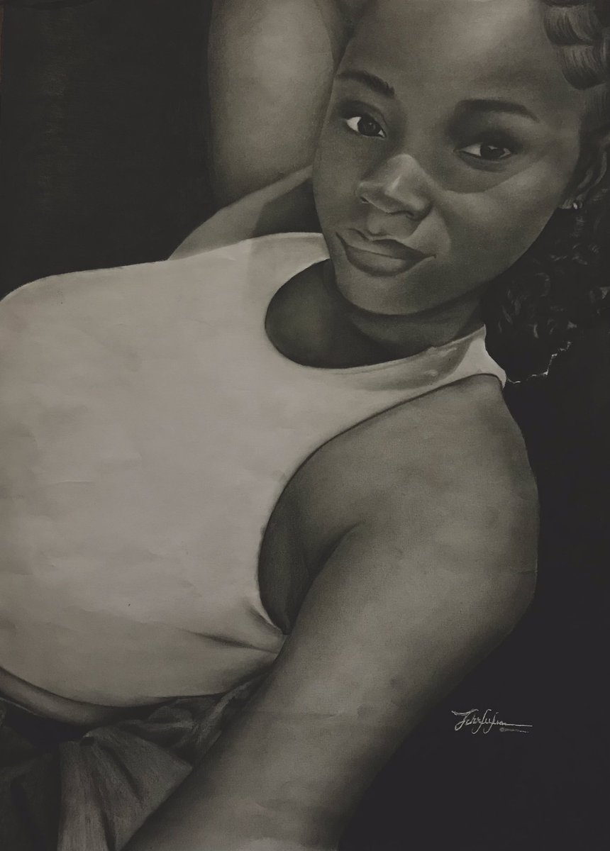 Charcoal on paper ✍🏽
We are open for orders🥳🍾