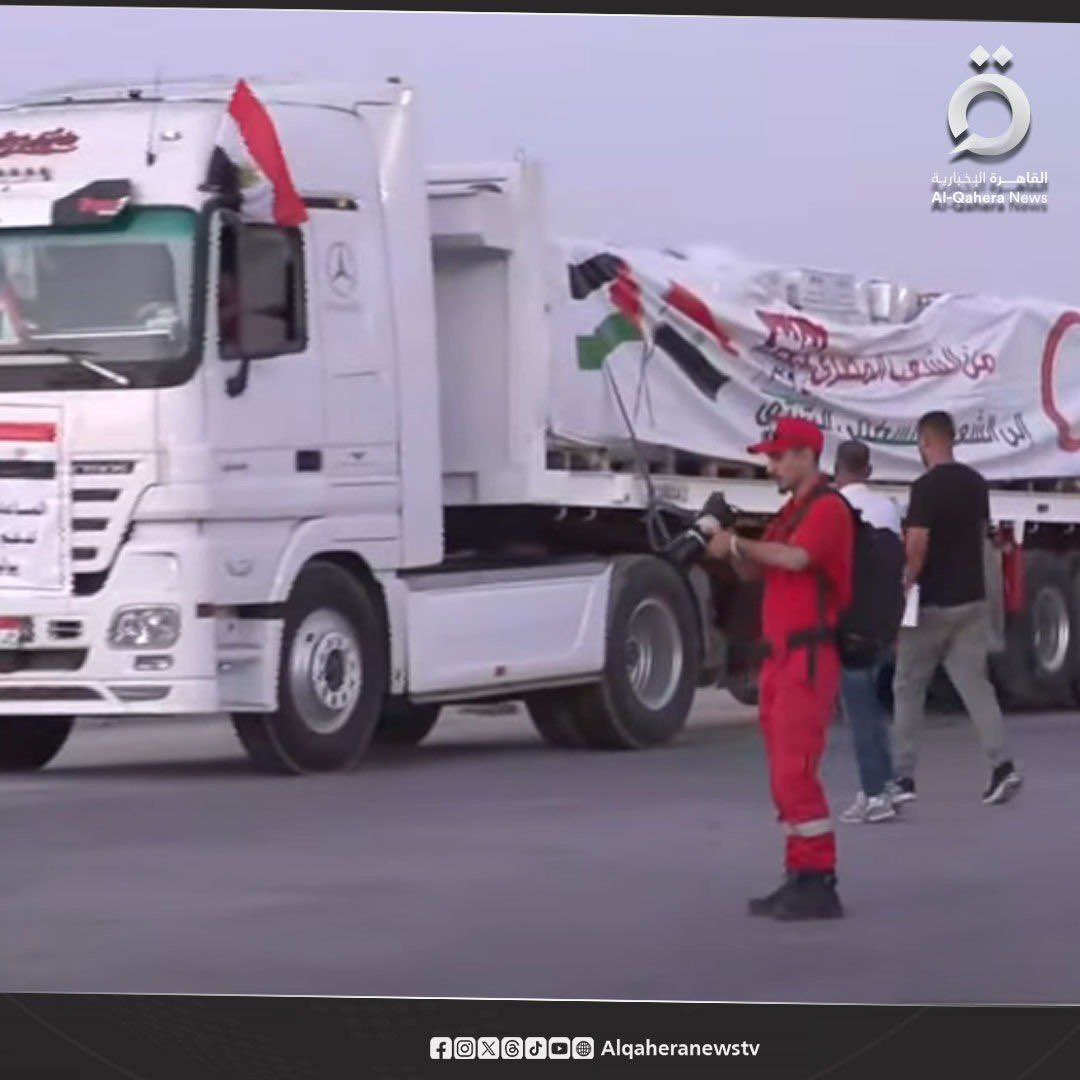 The Egyptian trucks await crossing at the border.