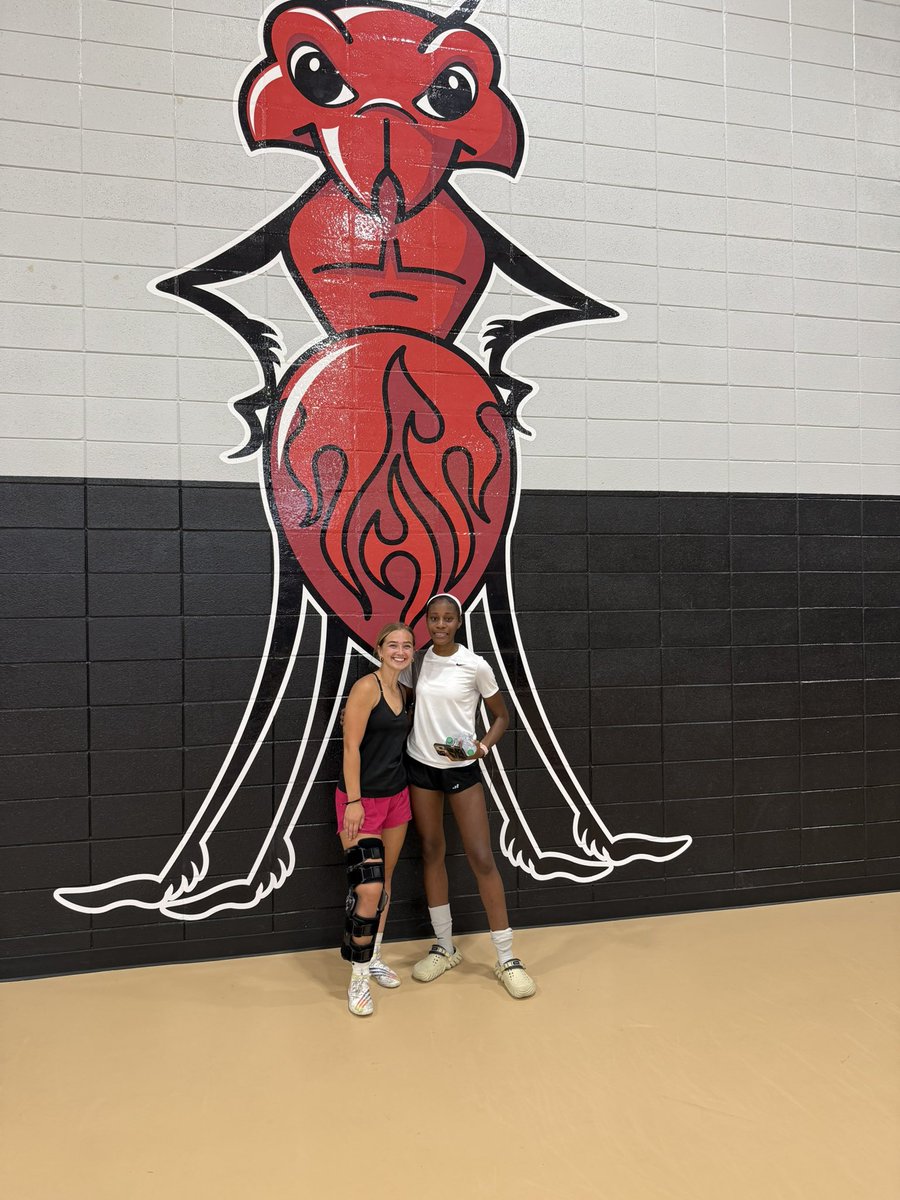 Just wanna say that USC Sumters W ID Soccer Camp was a great experience!! I would like to thank the head coach for reaching out and inviting me to the camp. Also, it was great to see one of Darlingtons former volunteer soccer coach's at the camp! <a href="/USCSumter_Ath/">USC Sumter Athletics</a>