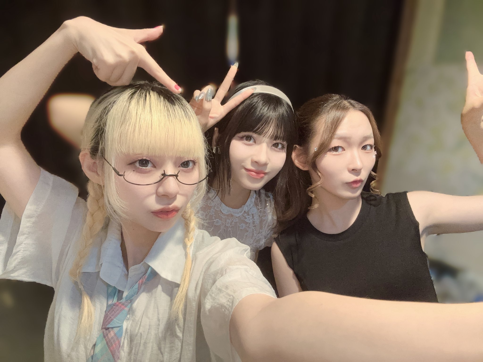 しおん様 シオン (@shion_1030) / X