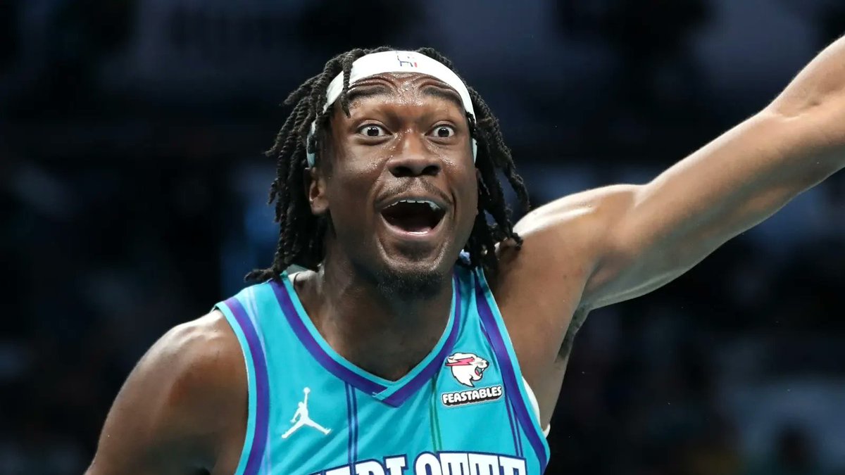 SleeperLakers's tweet image. The Lakers consulted Luka Donic about a trade deal involving Charlotte Hornets center Mark Williams, per ESPN’s Ramona Shelburne and Brian Windhorst.
Doncic had selected the 7-foot center out of a list of potential trade targets for the Lakers. 🧐