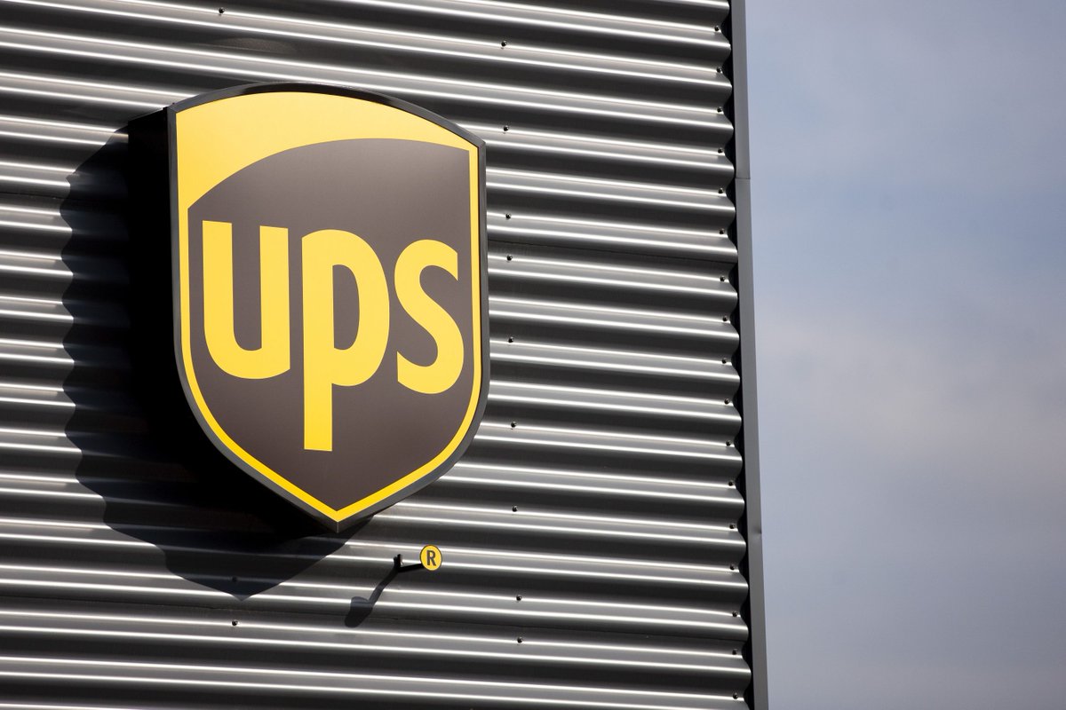 cmroberson06's tweet image. In 2023, UPS began work on its Gateway Technology Automation Platform (GTAP) to automate manual tasks, optimize resource utilization & centralize exception management. $13.5 million in savings in 2024 & UPS expects $24 million in savings this year. cio.com/article/402627…