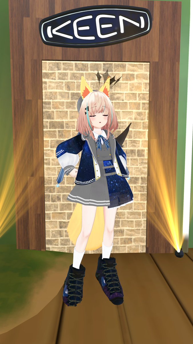 kirinagare_vrc's tweet image. 靴の位置調整ヨシ #KEENXVket
試着できる靴の種類が多かったけど、黒系を選びました