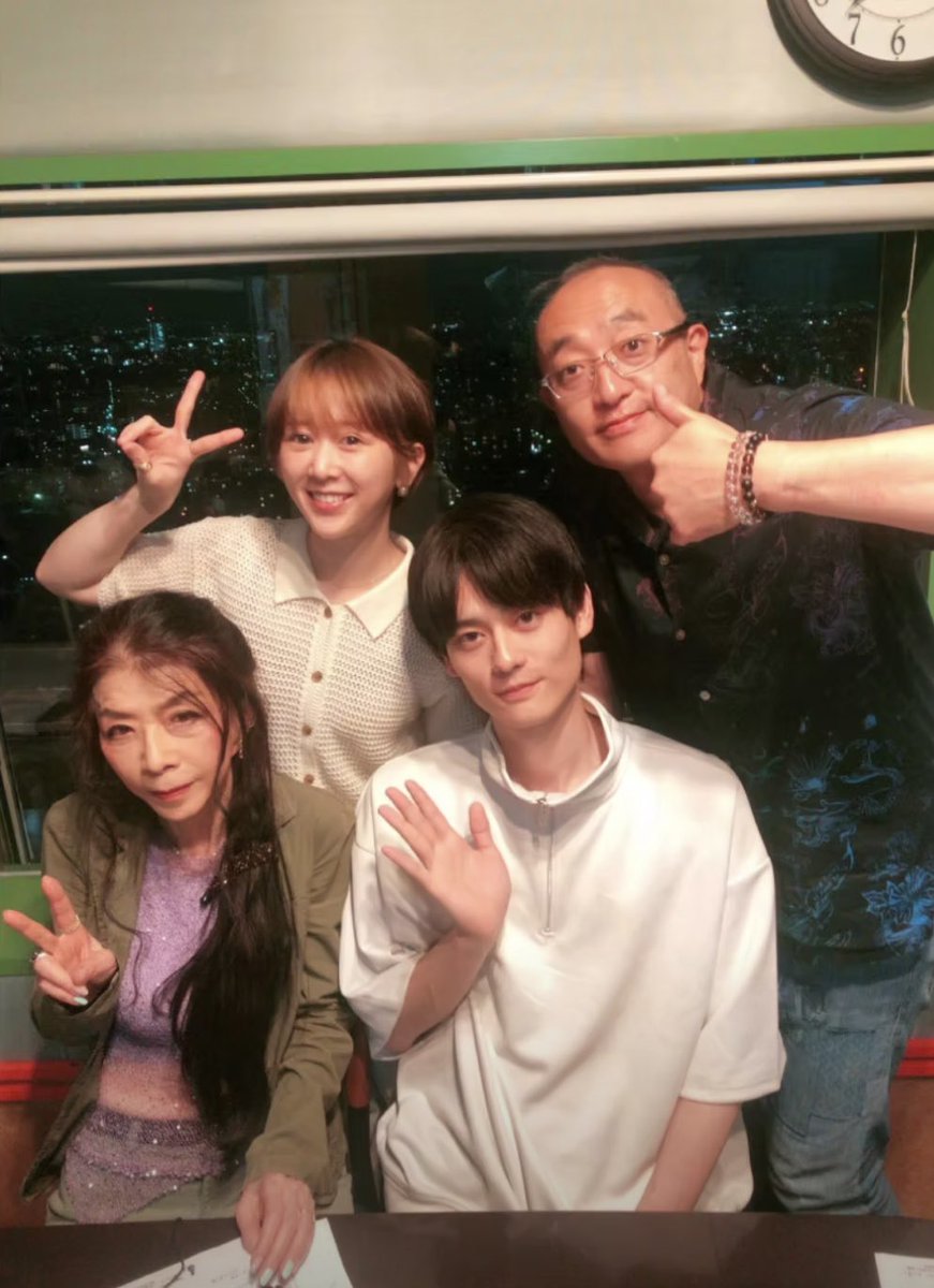 初 #ラジオ 📻
#琴姫チャンネル さんにお邪魔させていただきました！！
皆様、優しく素敵なチームでご一緒できて心温まるお時間でした！
まさかの嶋田社長とも初共演させていただき嬉しさと不思議さが混ざった空間でした☺️

kotohime.jp/kotohime-ch