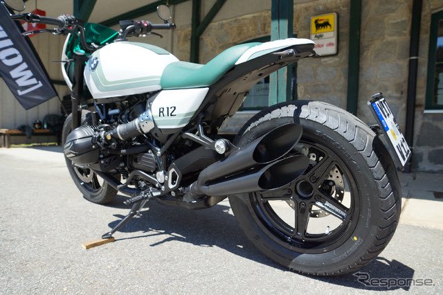 PutiMotor's tweet image. BMWモトラッドが、カスタムビルダー「ヴォイドヴェルク」が手がけた特別なカスタムバイク「スピード・シスターズ」を発表❗️
BMW『R12』と『R18』の2台をベースに、姉妹のような関係性を持ちながらも、それぞれ異なる個性を表現したカスタムバイクを製作。
s.response.jp/article/2025/0…