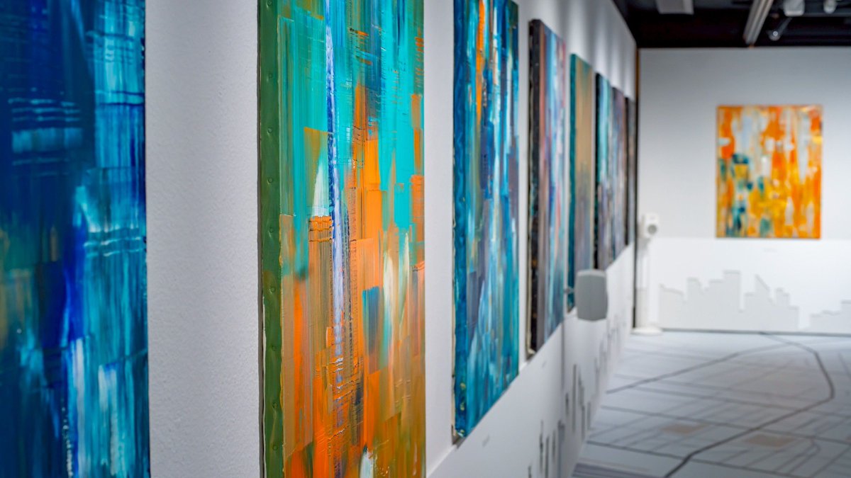真田将太郎展

「POINT OF VIEW」

@銀座 Six

会場に
6.1.6chのGenelecスピーカー🔉を設置
絵と立体音響のコラボレーション

8/17まで

才能ある若者たちに混じって、
音響のトータル監修をしました。
皆様是非！
store.tsite.jp/ginza/event/ar…