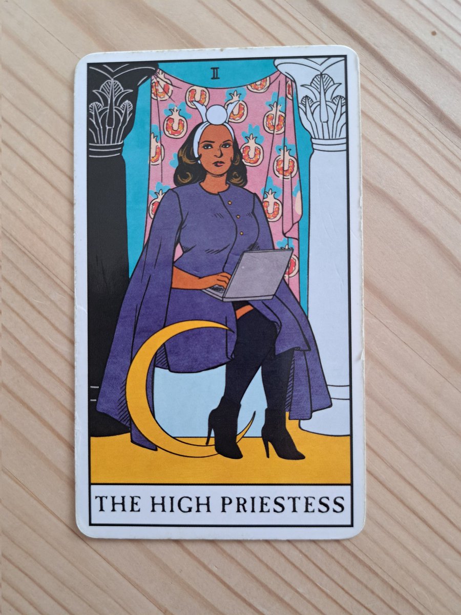 Laurajk32's tweet image. Today's card is The High Priestess
As soon as you share a secret, you lose control over how that information can be used.
#secret #share #control #information #power
#tarot #tarotmessage #LauraJK32