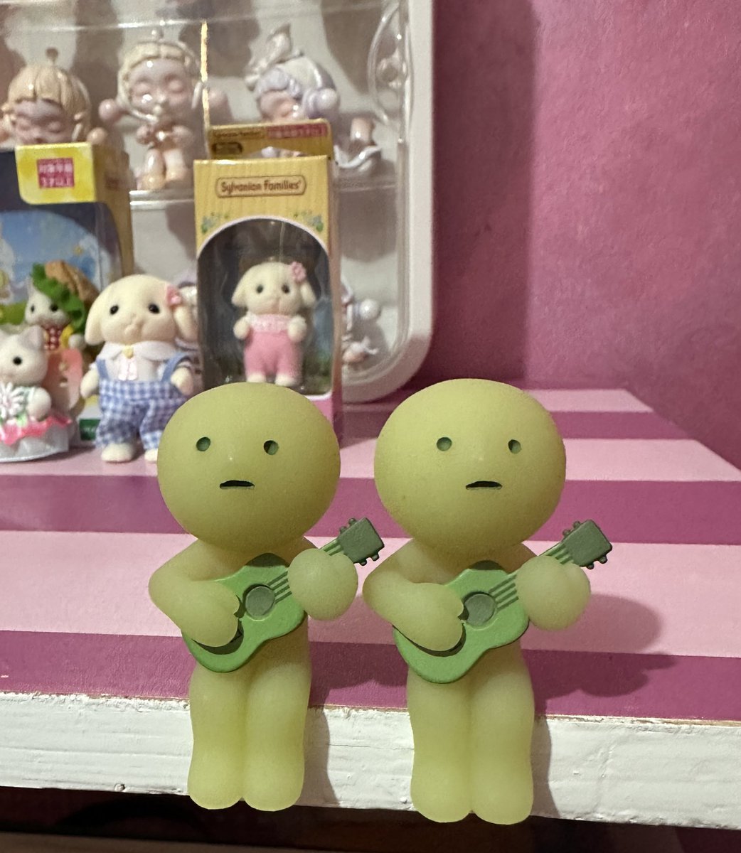 shouberri's tweet image. pulls !! 🫶 i have twins mwhehe