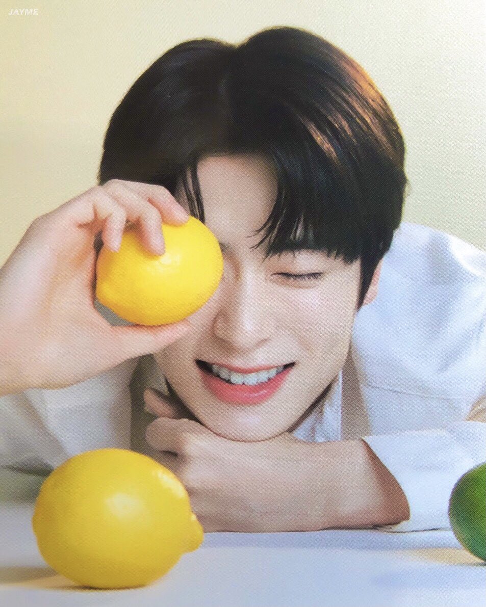 jjh_jay0214's tweet image. 재현시🍋💛
