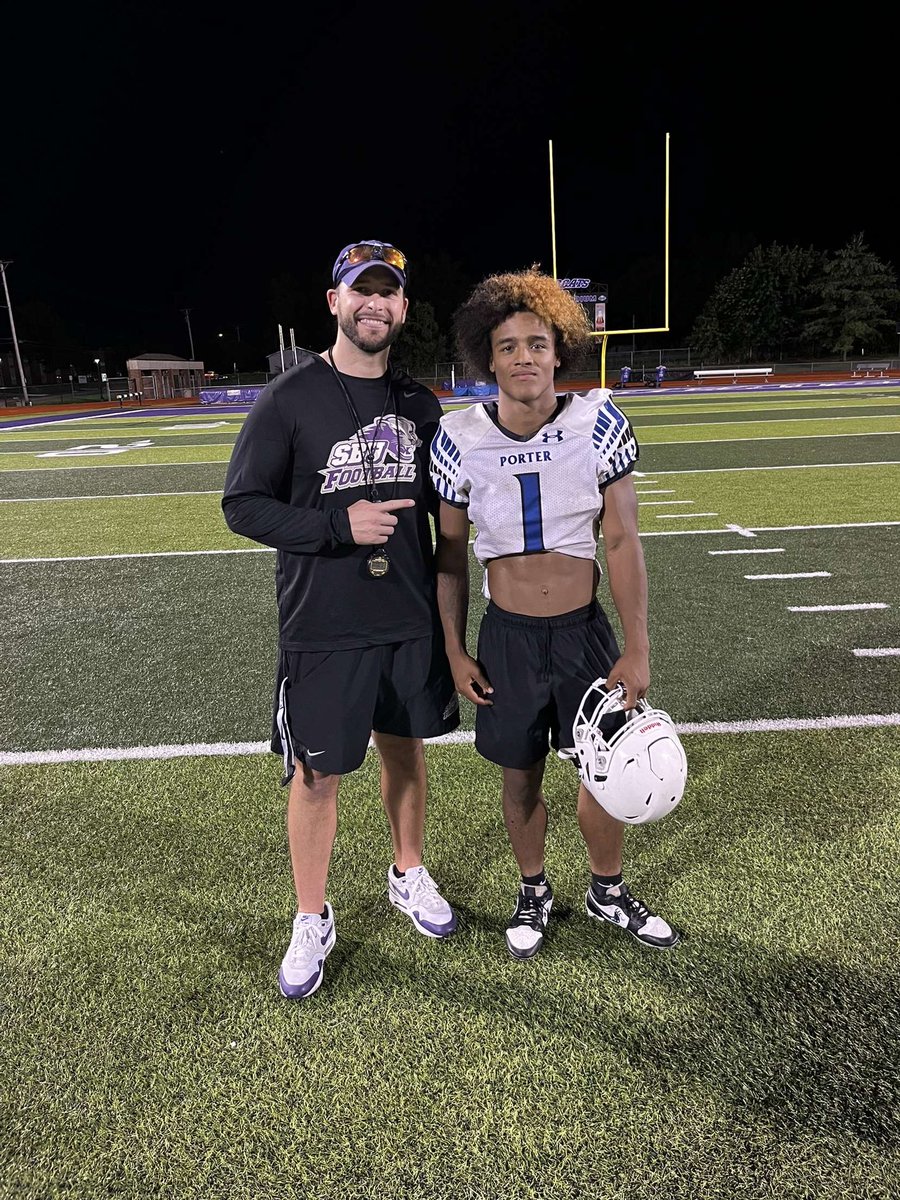 Keelin Lang tweet media