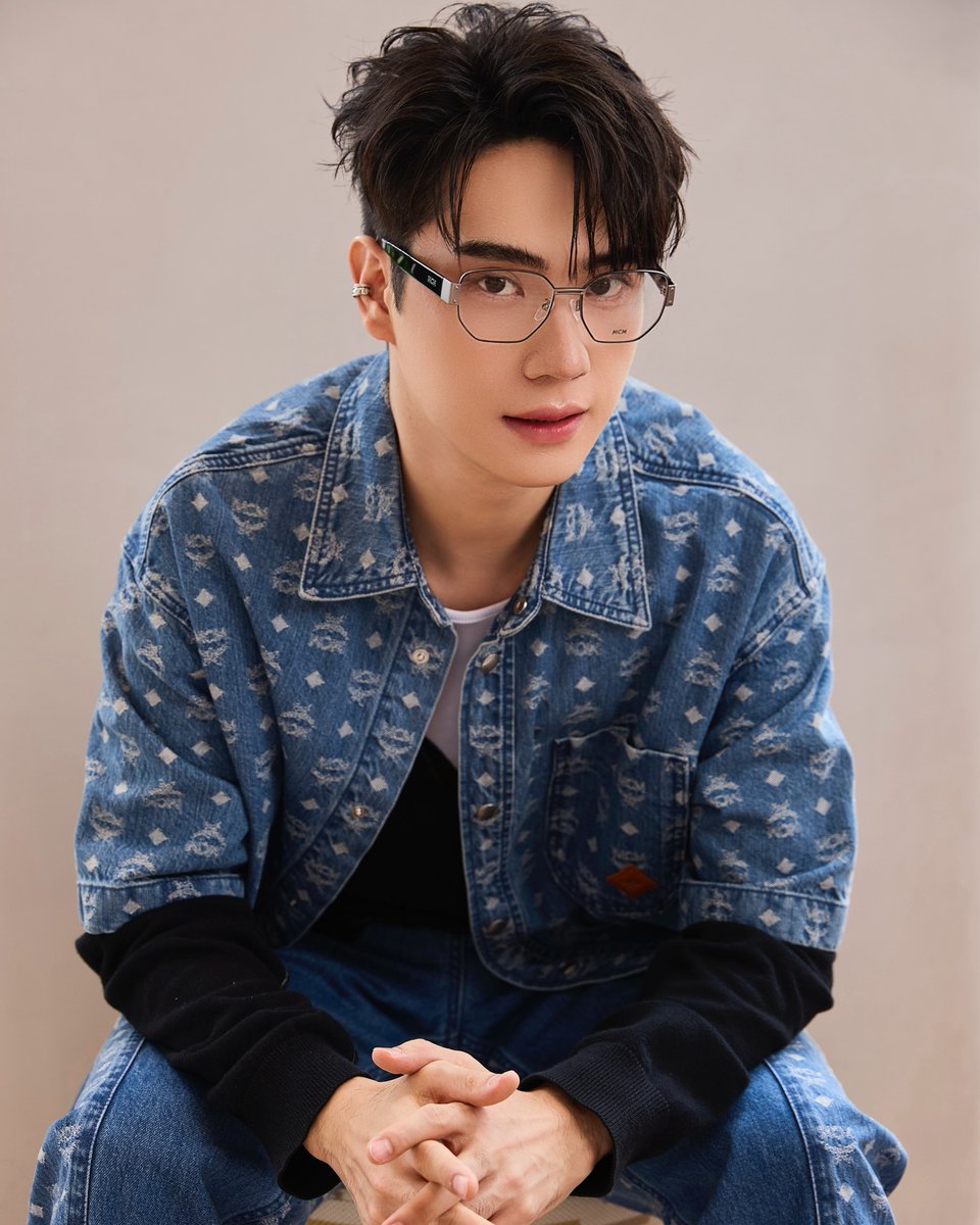 TEeInMyHeart1's tweet photo. FB: Washington Optical Group
🥰
#MCMEyeware
#WashingtonOpticalGroup
#ThaiopticalFair2025xTEe
#TEeThanapon #ตี๋ธนพล https://t.co/u0mLv4bChf