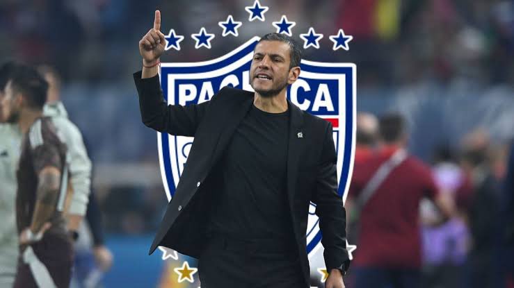 JorgePimientax's tweet image. NADIE se había dado cuenta, pero que creen.
Jaime Lozano y su Pachuca son LÍDERES de la LIGA MX, 9 puntos de 9.
En apenas la jornada 3, pero arrancó bien y le ficharon buenos futbolistas.