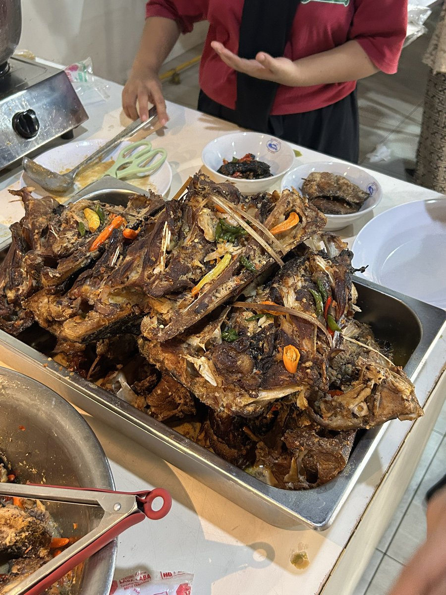 kforkinsley's tweet image. semarang menyala bos 🔥