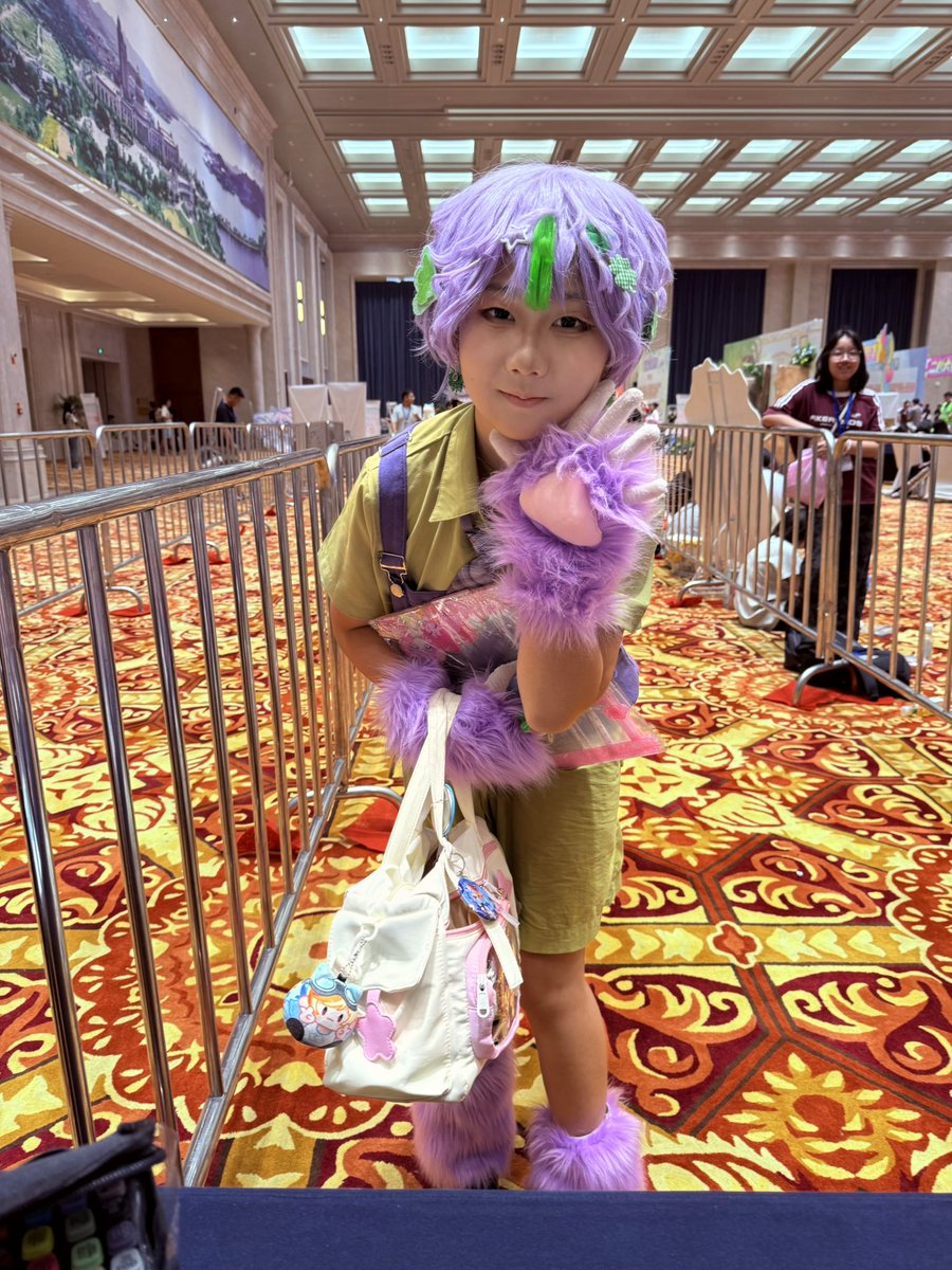 Elley_Ray's tweet image. In China at Jinan Brony Festival #FriendshipIsMagic 🦄🎶💕