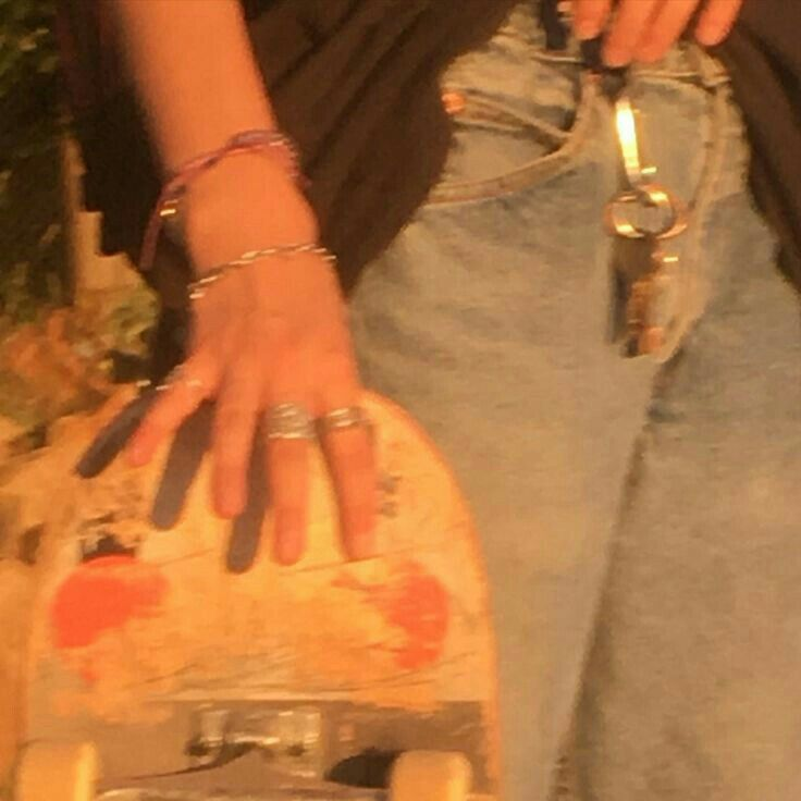 ghostingharu's tweet image. #wildsideshipping where gold teaches sapphire how to skate. after many scraped knees and bruises, maybe she was able to skate into his heart with how he can't get enough of her and their time together. with her rowdy laughter and bright smile, it wasn't hard to love her at all