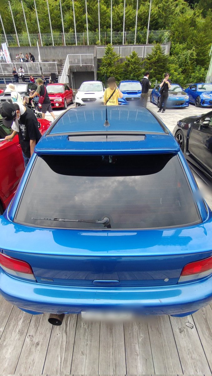 新井選手のデモランで、貴重な粉を振りかけてもらいましたw
目の前でもドーナツターン大迫力で楽しめました！
ありがとうございます!!

#HARUNASUBARUFES2025