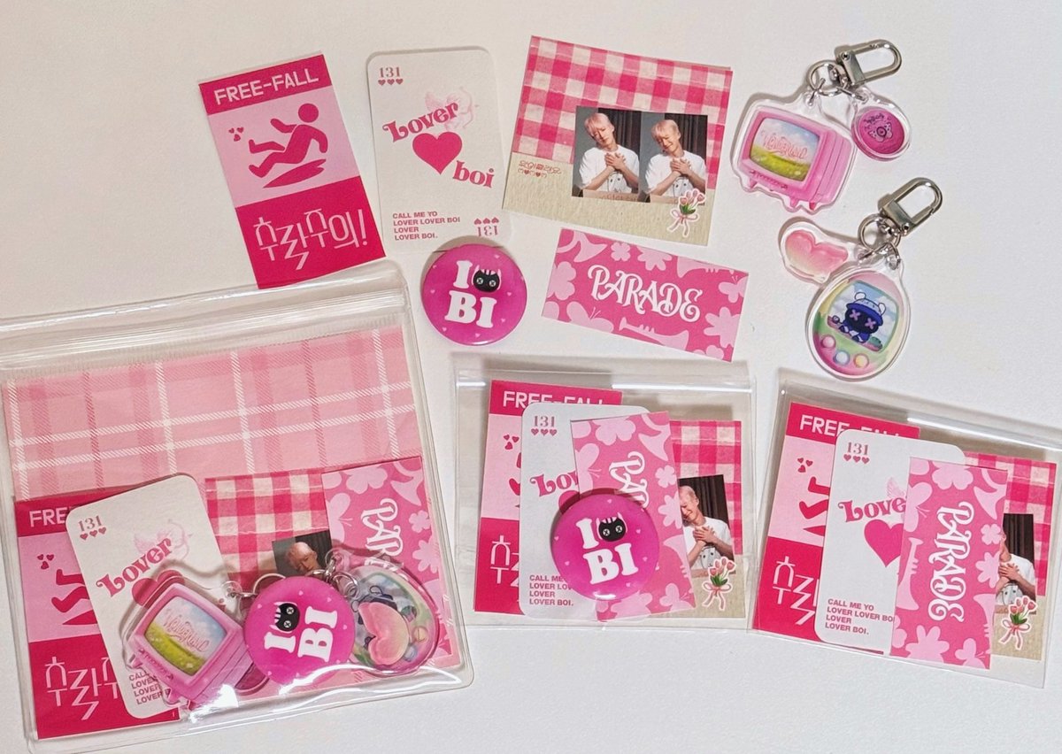 pipitqautsar___'s tweet image. Kim Hanbin+ freebies from 🆔s
🩷Pin button by bbibbbi22
🤍Pin button by hajehxx131
Sticker and business card by pixxe131