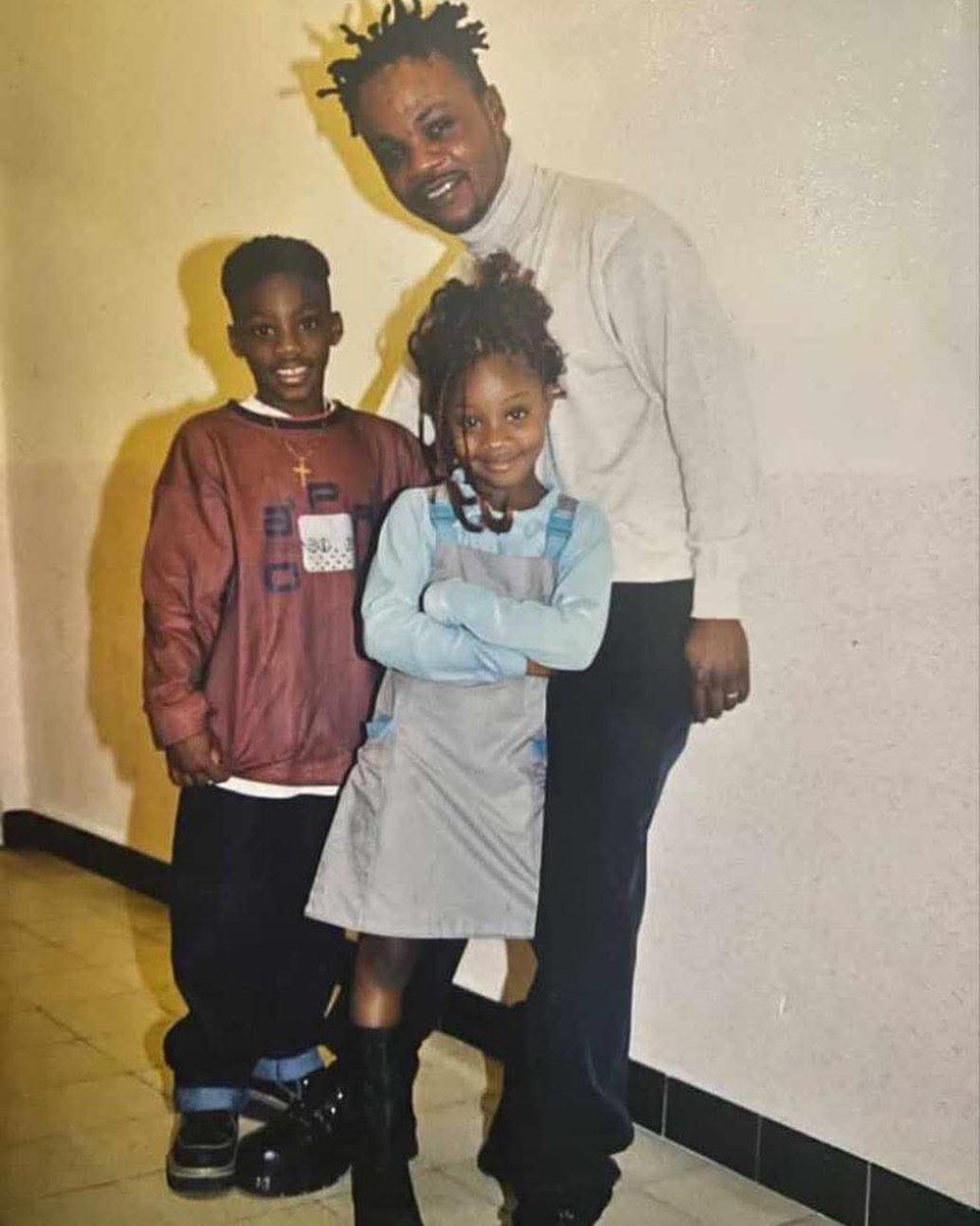 Adom1063fm's tweet image. Family ❤️ Your irreplaceable ✨️ LEGACY lives on ✨️✨️✨️ REST IN PEACE DADDY LUMBA 🕊🕊🕊
#AdomSocials #AdomFM #DaddyLumba #RIPDaddyLumba #Legend #RipDL 🕊✝️