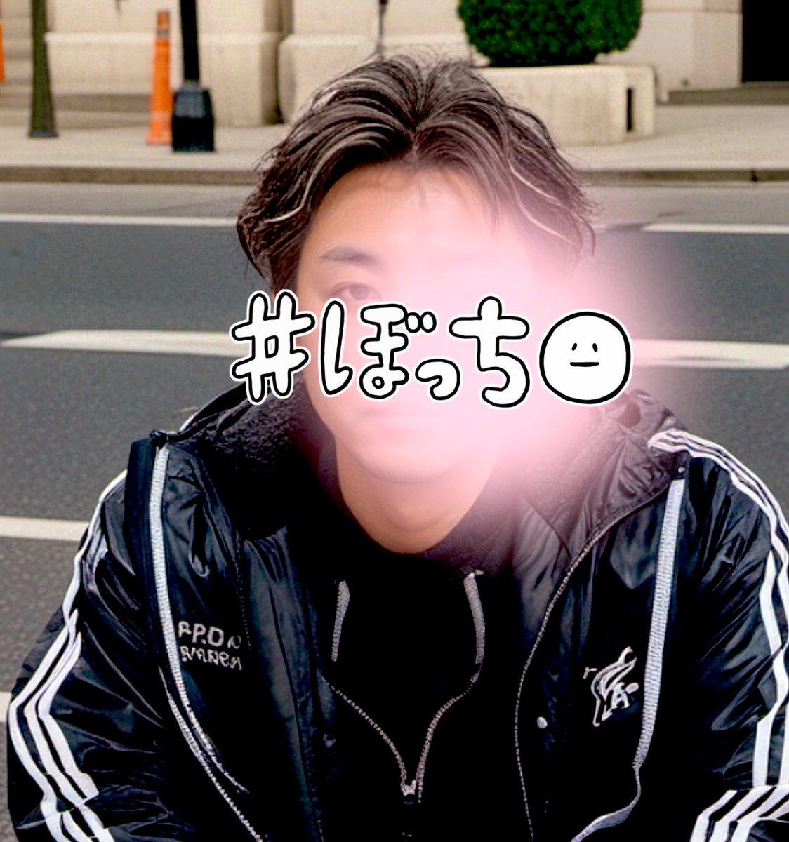 やばいぐらい暇……
出張もう飽きた笑
最初は羽伸ばせてよかったけど、何日も滞在してるとする事無くなって拷問😂
誰か相手して♡♡♡