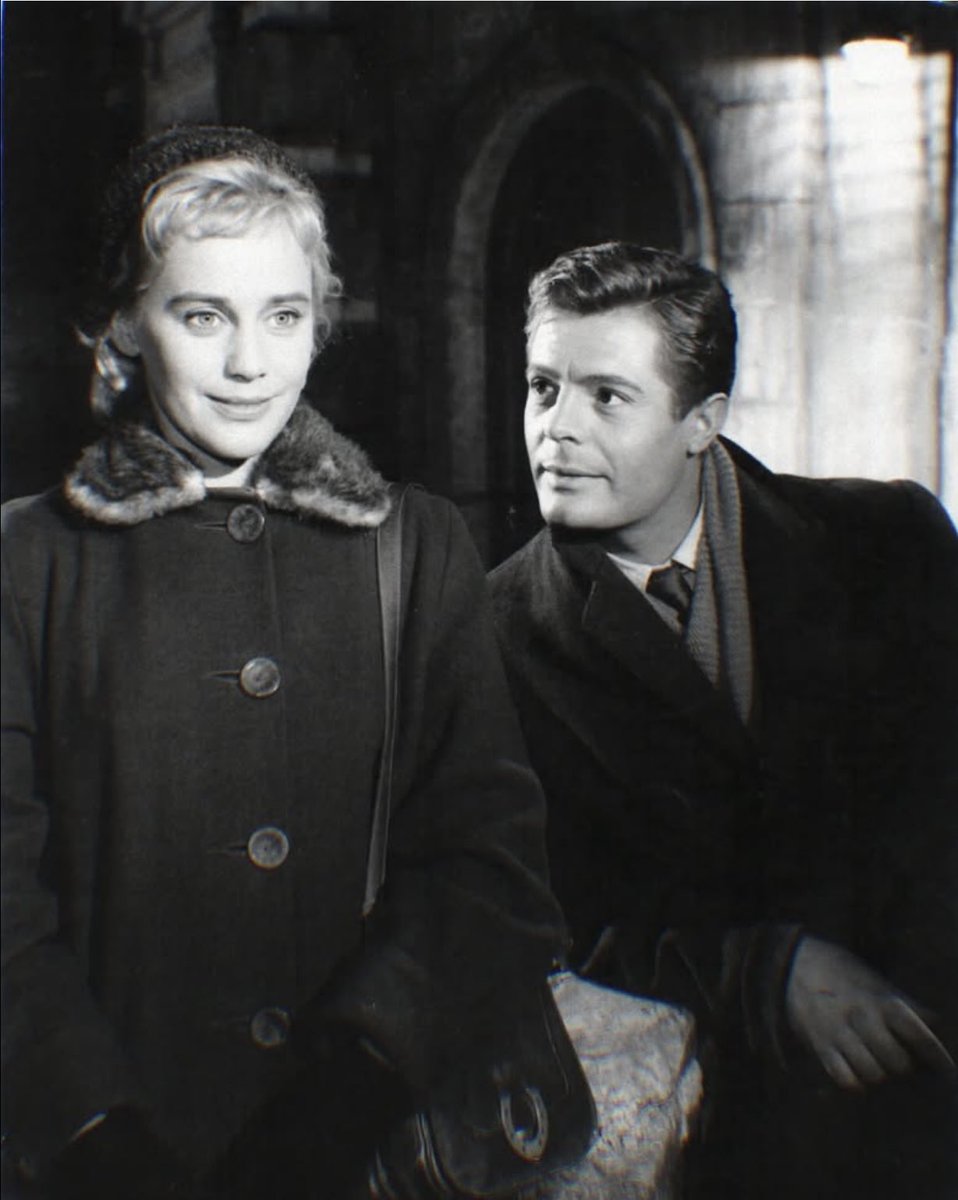 FileasFong's tweet image. “White Nights” (Le notti bianche,1957),is an Italian film directed by Luchino Visconti,based on Fyodor Dostoevsky’s 1848 short story of the same name.
Starring Marcello Mastroianni, Maria Schell and Jean Marais.
The film won the Silver Lion at the 18th Venice Film Festival(1957)