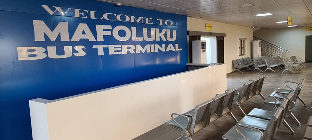 Midatlblog's tweet image. This bus terminal was built by the LASG in partnership with @FAAN_Official to provide seamless connectivity to the Murtala Muhammed International Airport (MMIA) and the domestic wing of the airport.
Have you been here?
📍MMA Mafoluku Bus Terminal, Lagos 🇳🇬