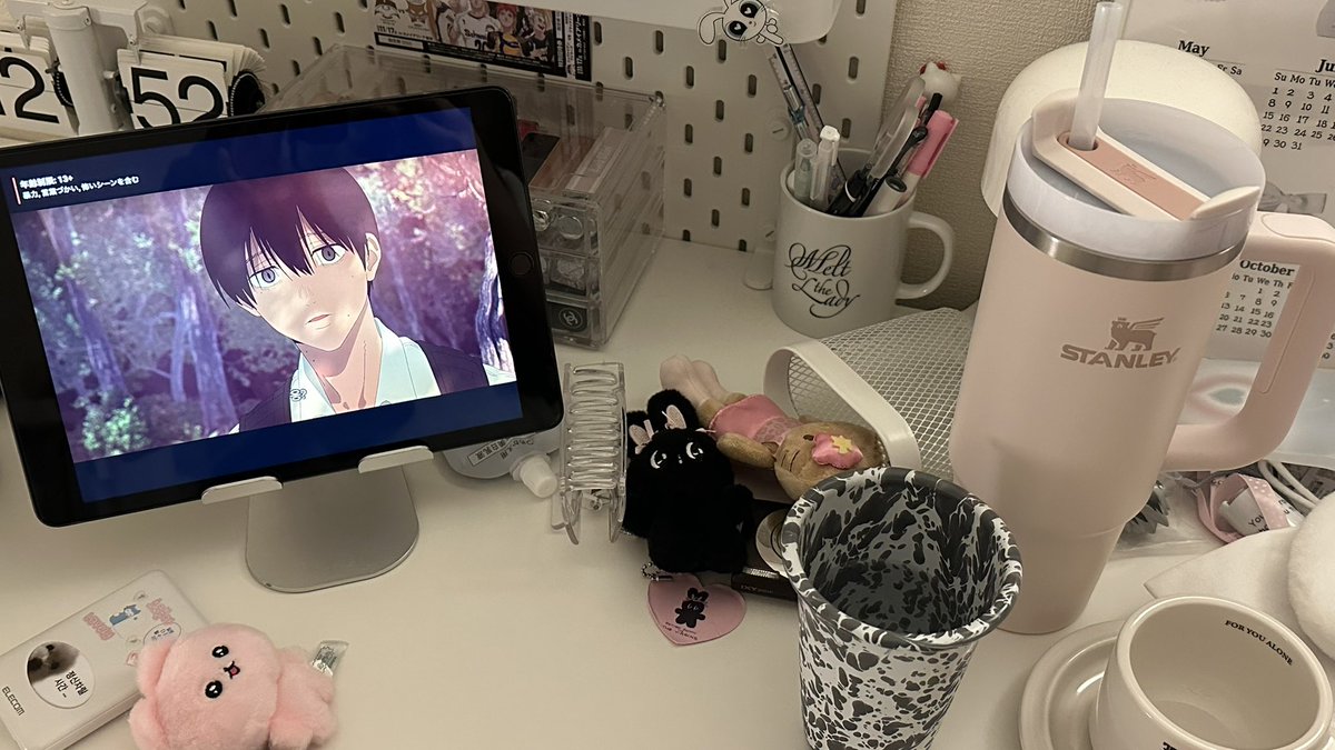 __midnight96__'s tweet image. 夜の自分の部屋が一番好き🌛