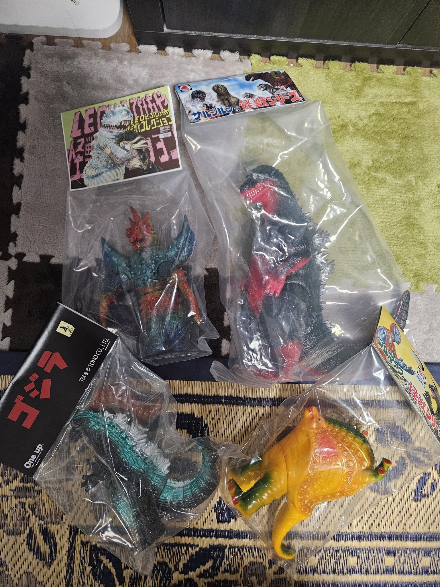 ブルマァク 畜光 ジャミラ ソフビ ワンフェス2024 一番星 ブルマァク 畜光 ジャミラ ソフビ ワンフェス2024 一番星 - メルカリ