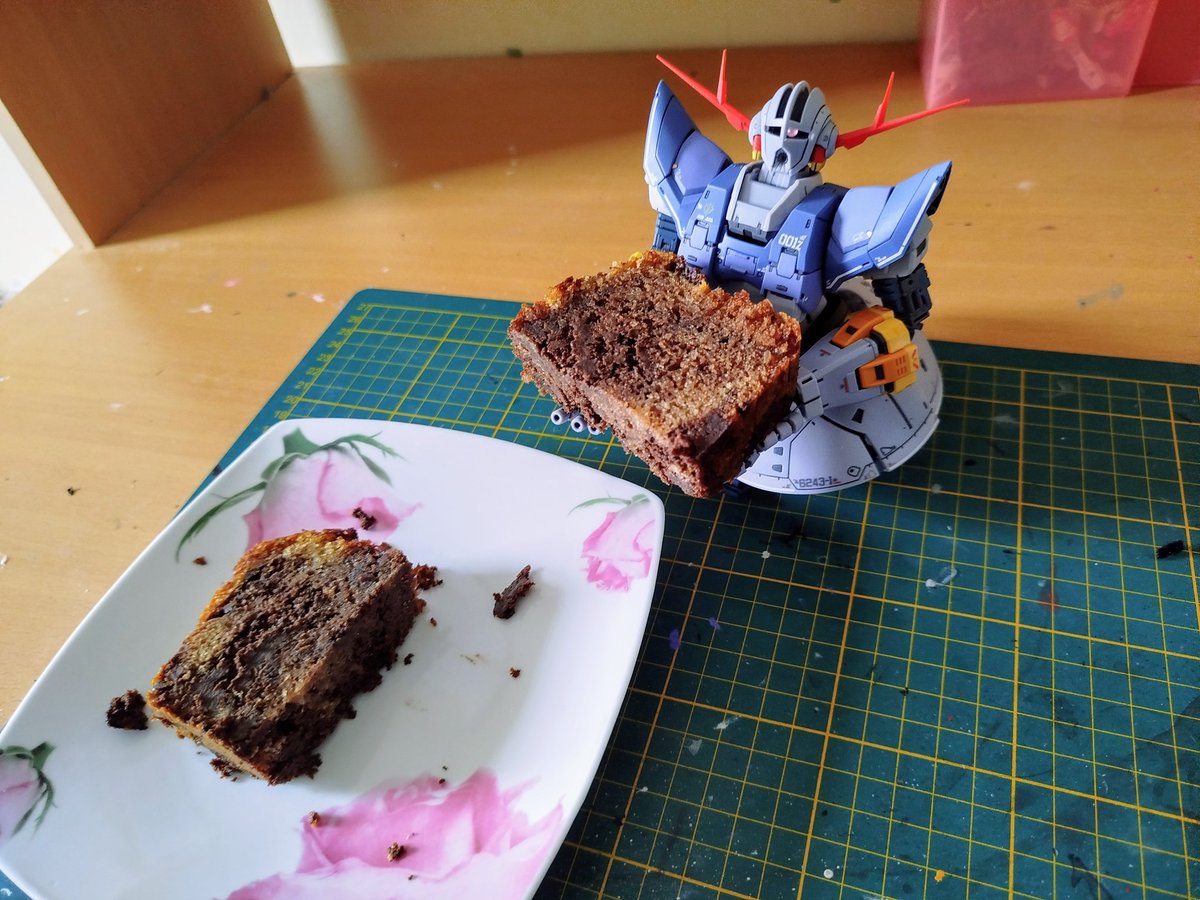 EmperorCrossV2's tweet image. Youpi du gâteau !✨
