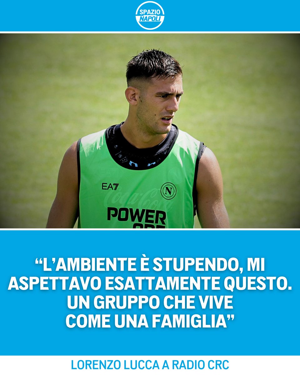 Spazio_Napoli's tweet image. Lorenzo Lucca ha rilasciato un'intervista ai microfoni di Radio CRC direttamente dal ritiro di Dimaro 🗣
Queste le sue prime sensazioni: un gruppo che vive come una famiglia 💙
#Lucca #SSCNapoli #Dimaro2025