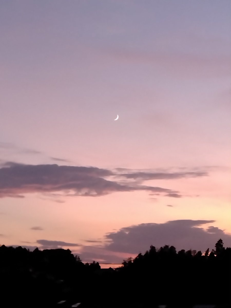 今日も無事に過ごせた事に感謝 🙏
#イマソラ
#夕焼け